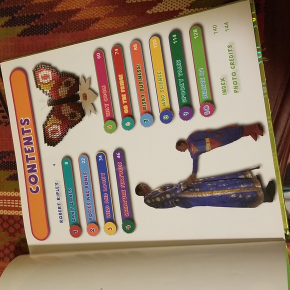 Ripley's Believe It or Not! book - Picture 3 of 3